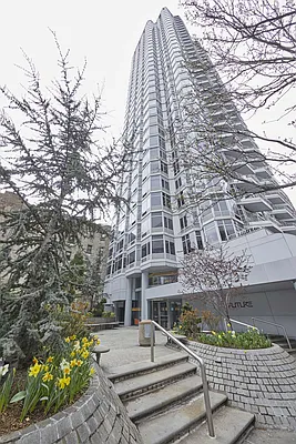 Sold by Brown Harris Stevens | media 34