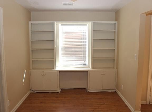 4th image of 513 N Luella Ave
