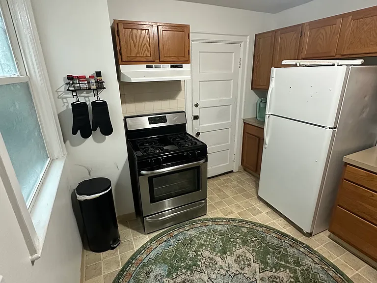 356 Woodward Ave #1 — Photo 16