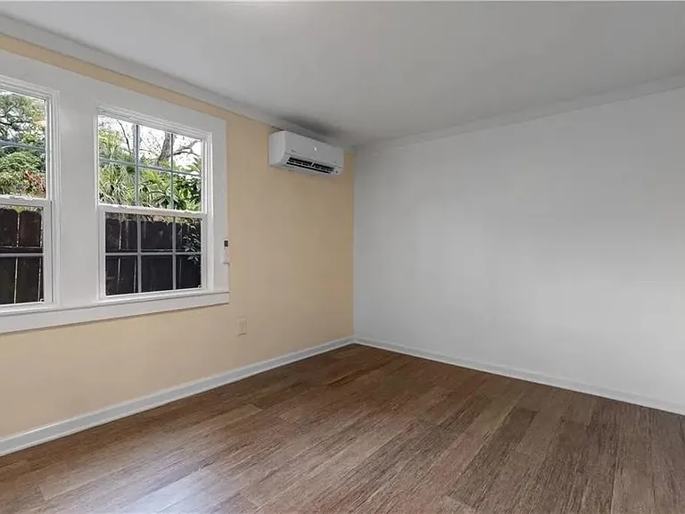 114 N Julia St #C — Photo 5