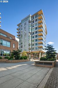 1900 S River Dr UNIT N801, Portland, OR, 97201