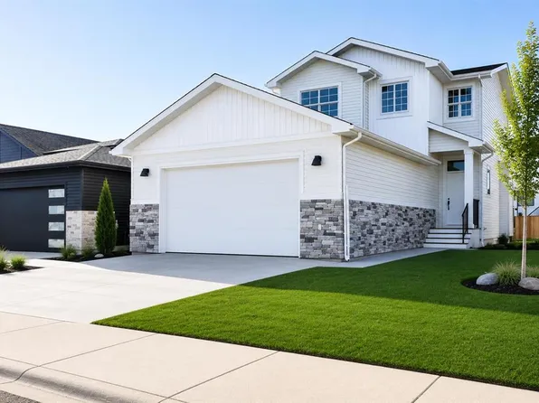 30 NW Rivergrove Run W, Lethbridge, AB T1K 8E9