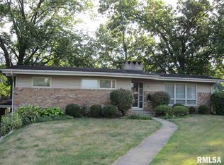 123 Longwood Ct, Canton, IL 61520