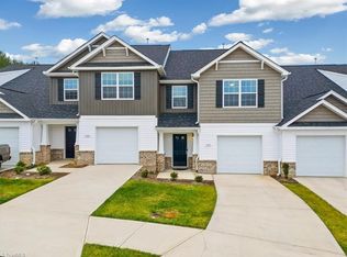 152 Tallwood Dr, Elkin, NC 28621
