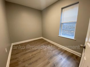 7236 S University Ave #3, Chicago, IL 60619