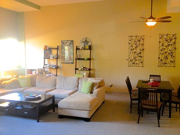 Living Room/ Dinning Room
