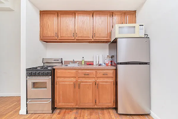 Rented by Living New York | media 17