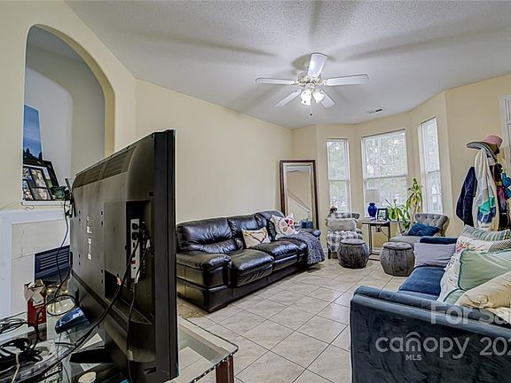 4th image of 7558 Silver Arrow Dr #153