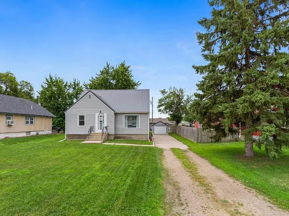 1715 2nd St, Columbus, NE 68601