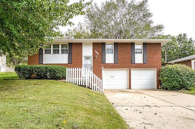 1st image of 3601 S Drumm Ave