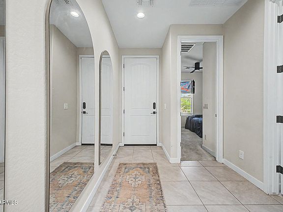 3rd image of 13239 W RED RANGE Way