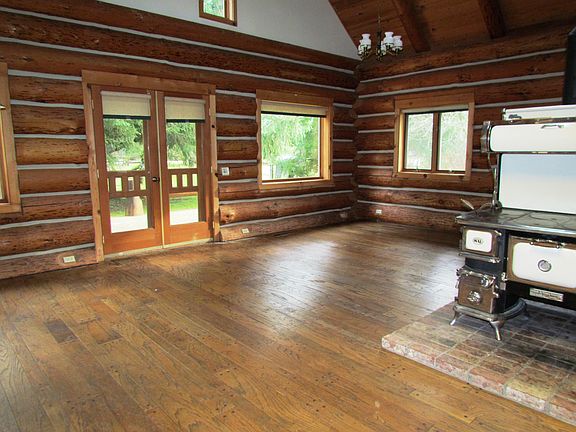French doors to the deck