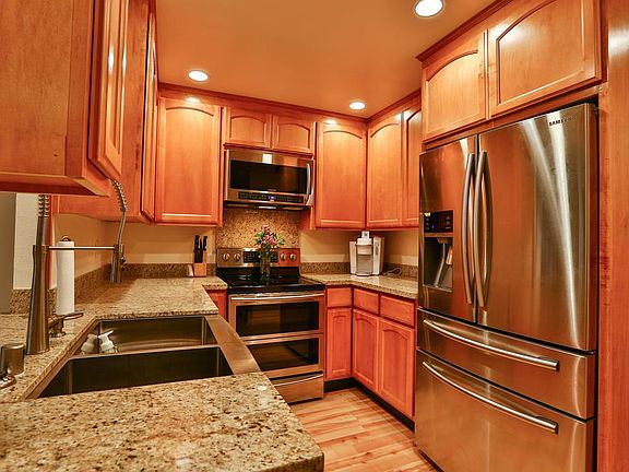 4th image of 531 Giuffrida Ave APT E