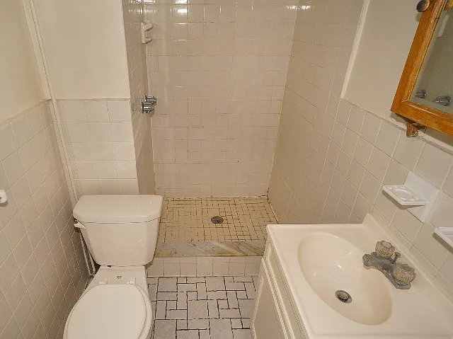 Bathroom Bathroom