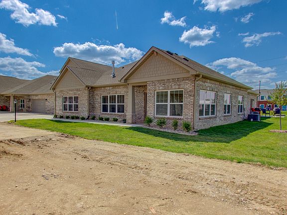 2nd image of 2313 Saddle Dr