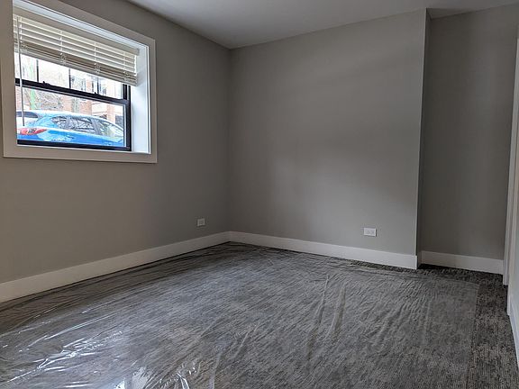 5th image of 4409 N Seeley Ave #1AMB