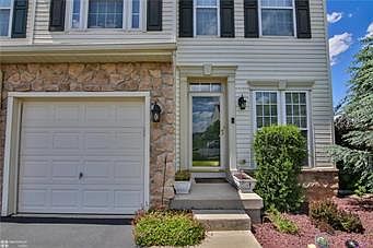3rd image of 314 McNair Dr