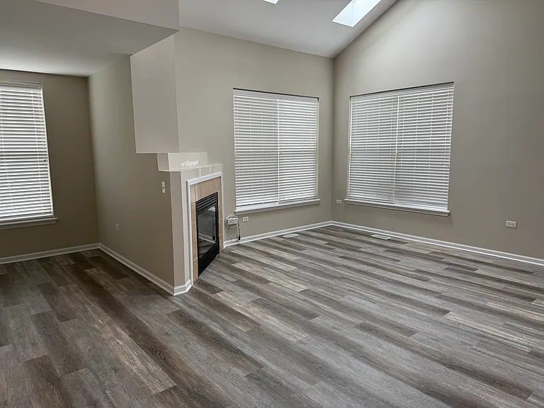 54 Rolling Oaks Rd #D — Photo 4