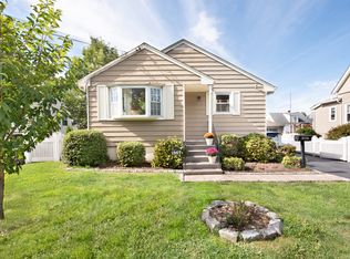 1867 Broadbridge Ave, Stratford, CT 06614