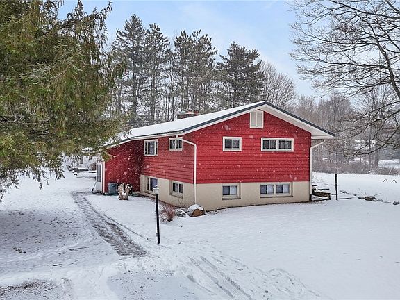 4th image of 181 Ellis Hollow Creek Rd