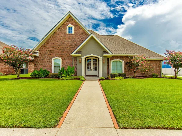 477 Cougar Dr, Houma, LA 70360