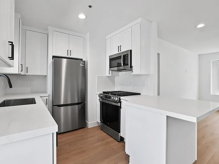 1502 Coral Pl — Photo 12