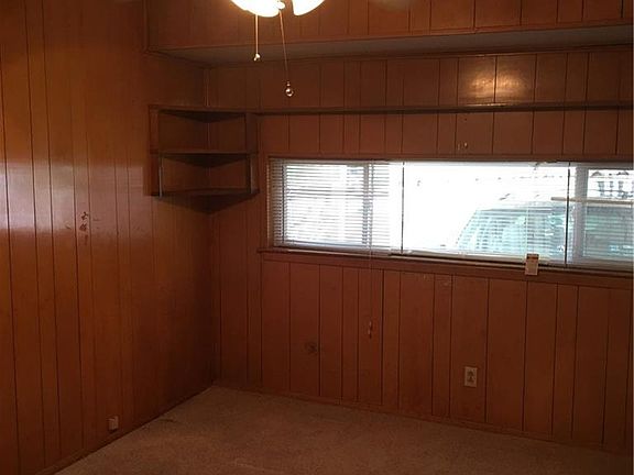 3rd image of 2104 Camden Dr