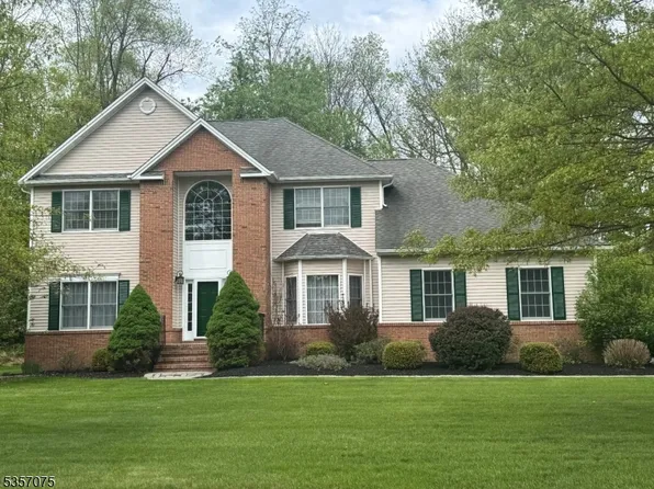 4 Ramsey Ct, Frelinghuysen Twp., NJ 07860