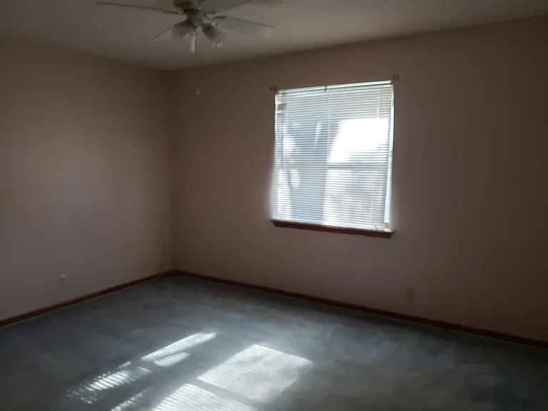 1807 Shadowlawn Dr — Photo 33