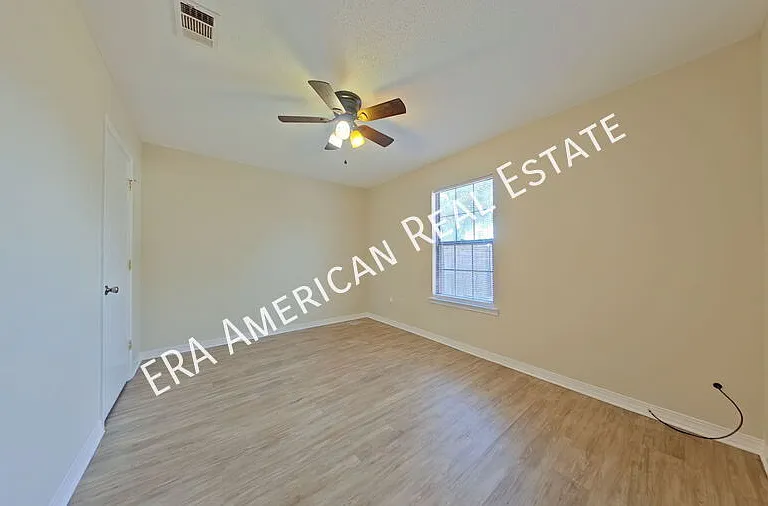 122 Patton St — Photo 9