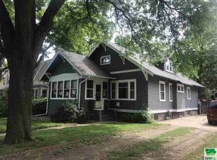 326 S University St, Vermillion, SD 57069