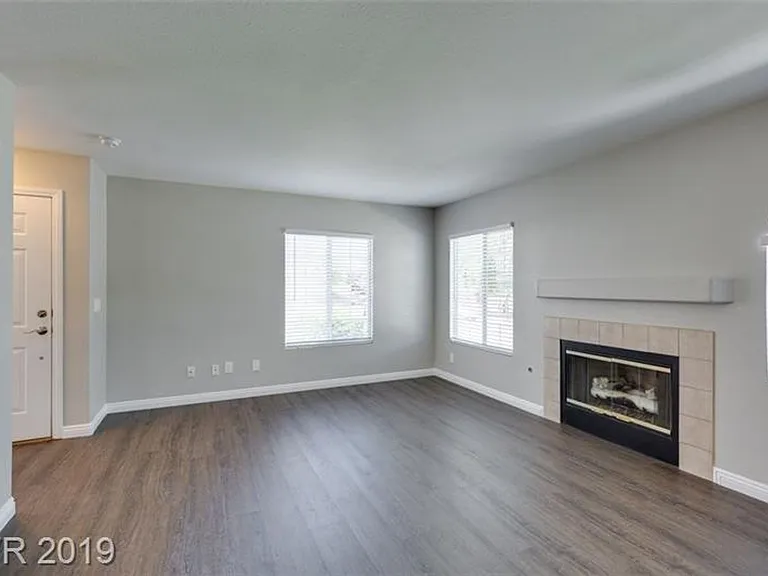 505 Satin Saddle Pl — Photo 5