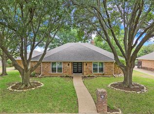 10022 Sandalwood Dr, Woodway, TX 76712