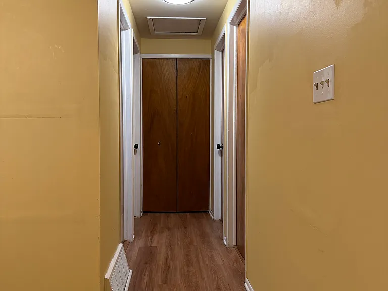 3024 Raskob St — Photo 8