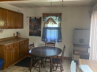 1960 N 33rd St, Decatur, IL 62526