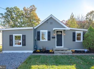 725 W Branch Ave, Clementon, NJ 08021