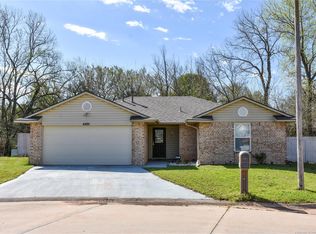 4401 Smoking Tree, Shawnee, OK 74804