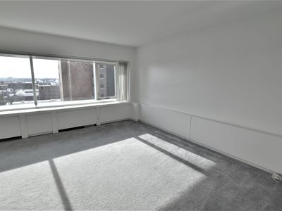 555 E William St APT 14C, Ann Arbor, MI, 48104
