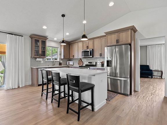 3rd image of 13907 E Sanson Ln
