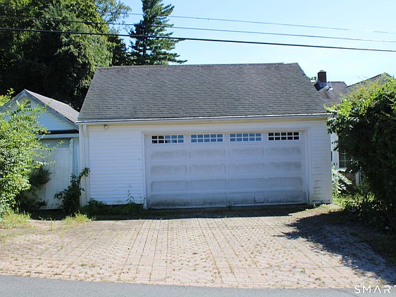 2nd image of 70 Woodside Avenue