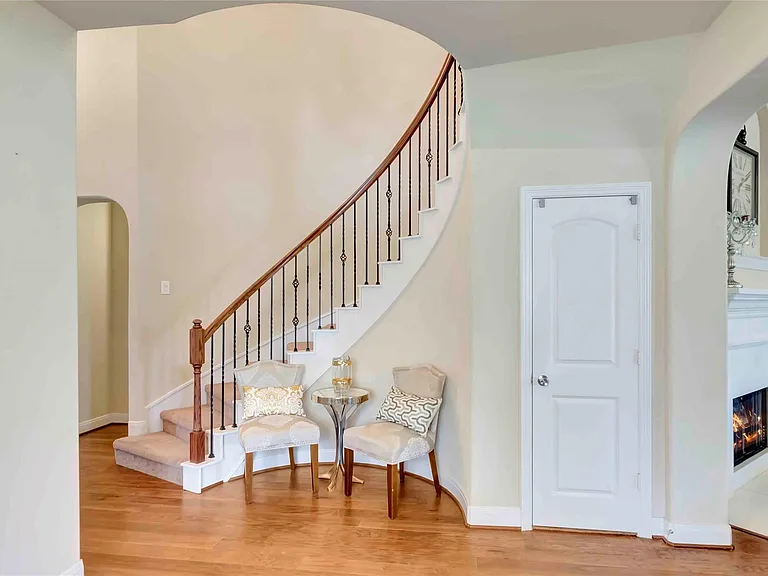 39 E Wading Pond Cir — Photo 12
