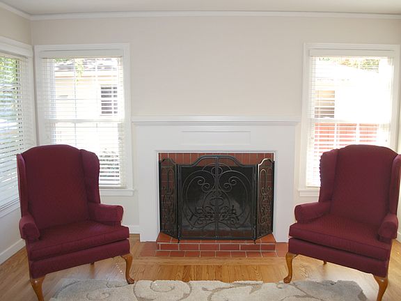4th image of 4107 McKinley Blvd