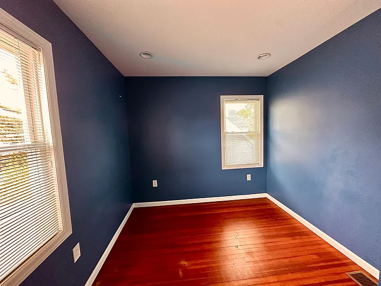 57 Willoughby Ave — Photo 15