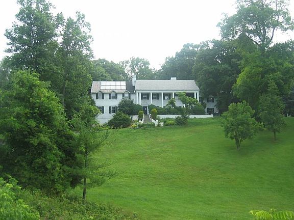3rd image of 11489 Lake Potomac Dr