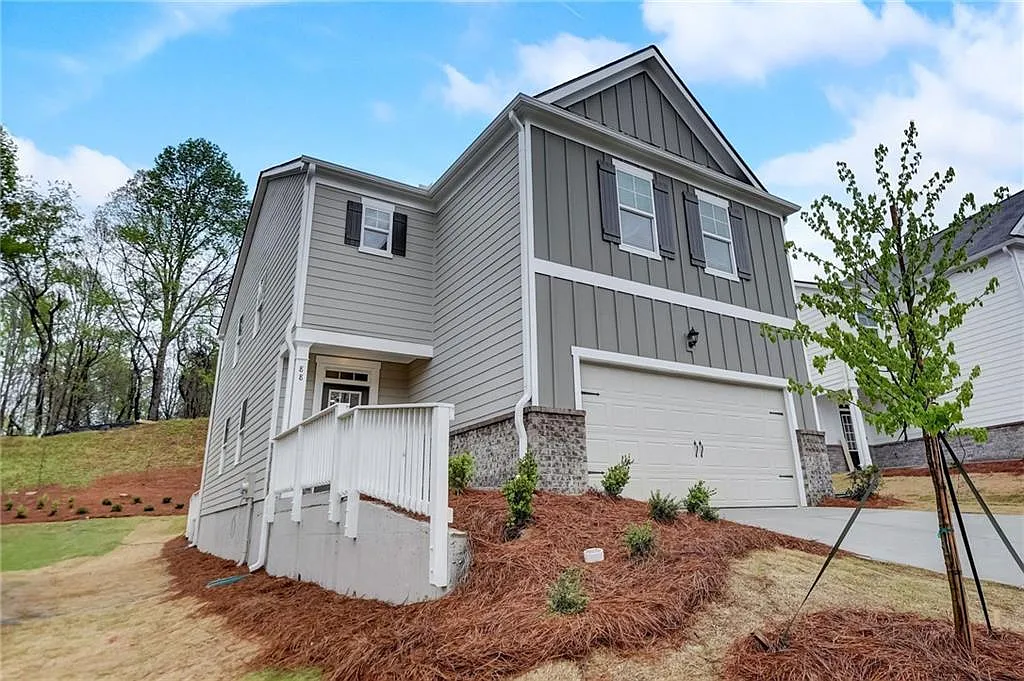 4 bed, 2.5 bath, 2174 sqft, $2,300 — Photo 2