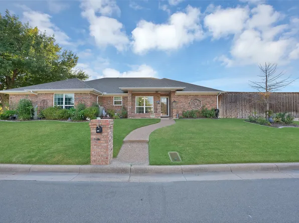 3840 Devonaire Dr, Aledo, TX 76008