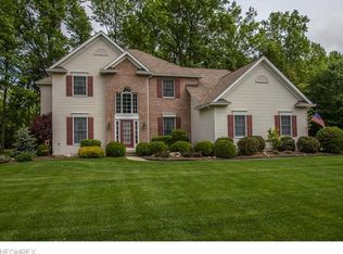 32956 Canterbury Rd, Avon Lake, OH 44012