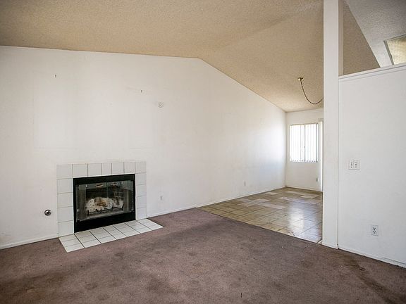 4th image of 47800 Madison St Unit 120