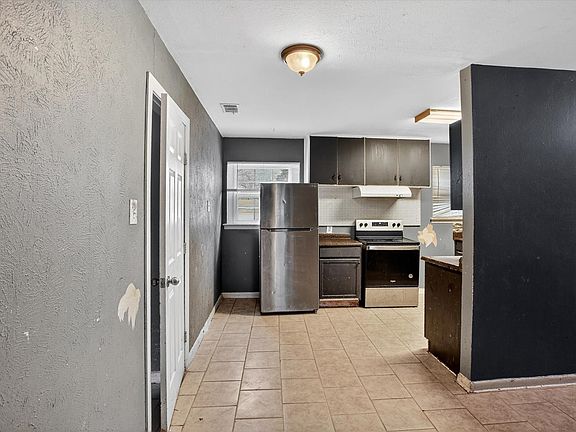 5th image of 7224 Greenlee St