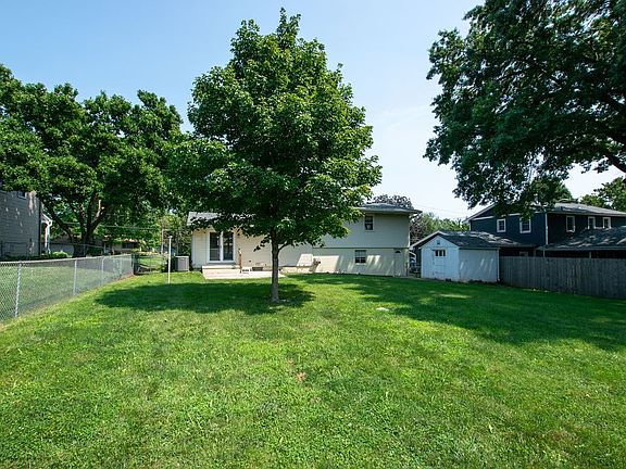 3rd image of 928 29th St